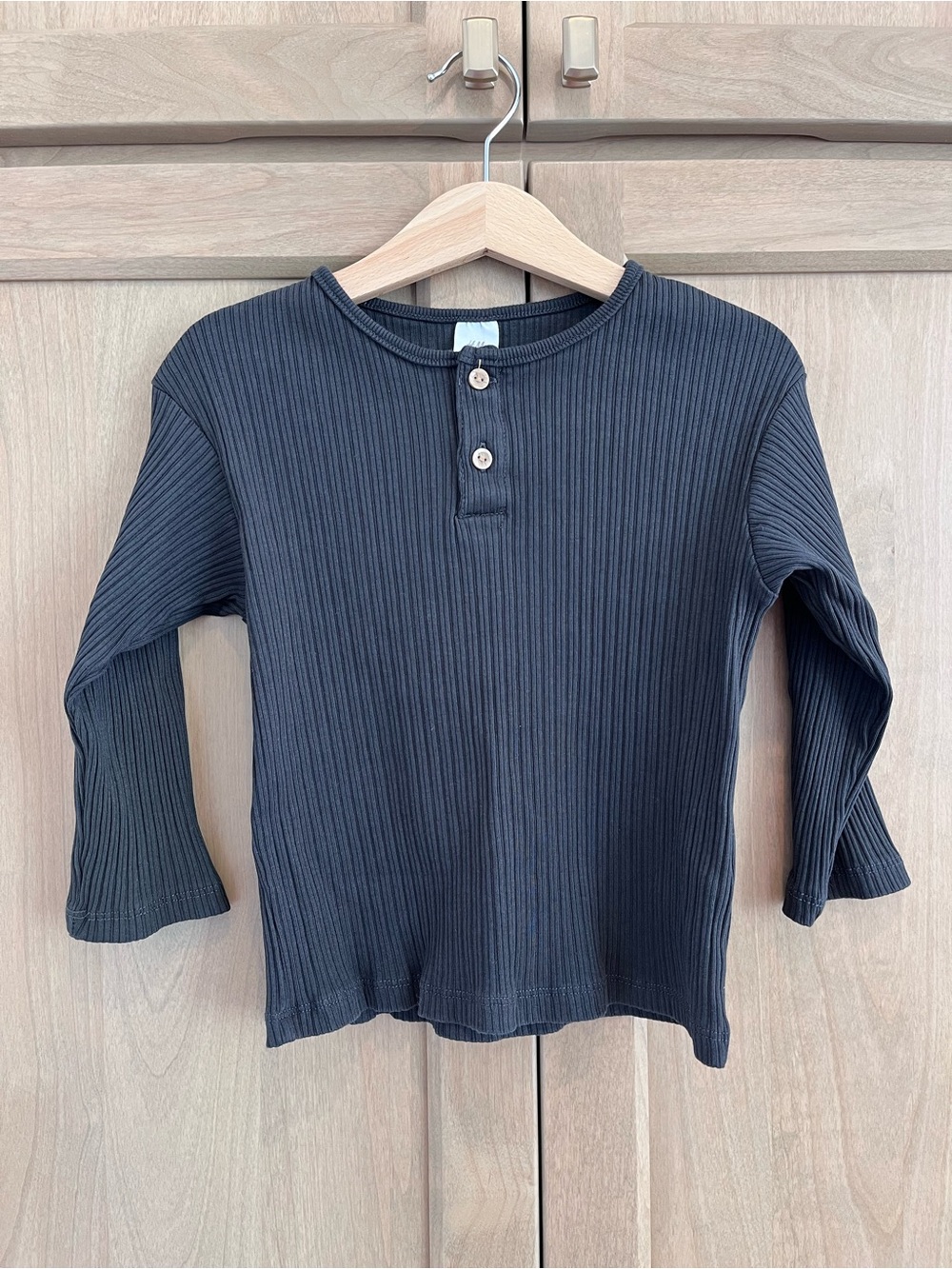 H&M Ribbed Shirt